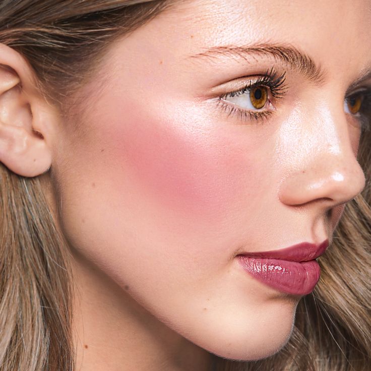 Romantic Matte – Blush Cheeks
