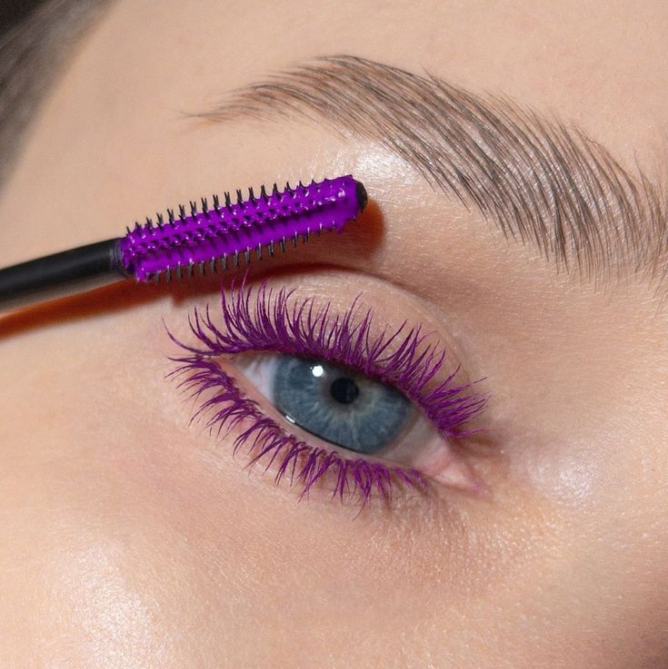 8d The Curl Long Waterproof purple  Mascara